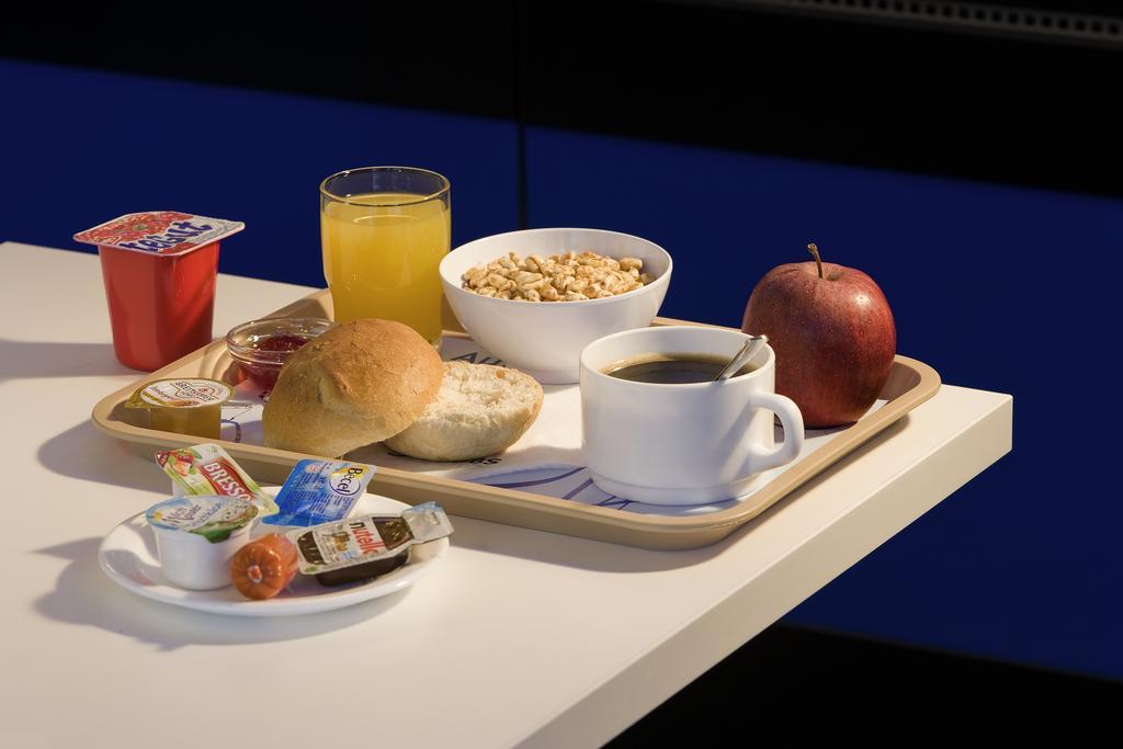 Ibis Budget Rennes Route De Saint Malo Hotel 2*