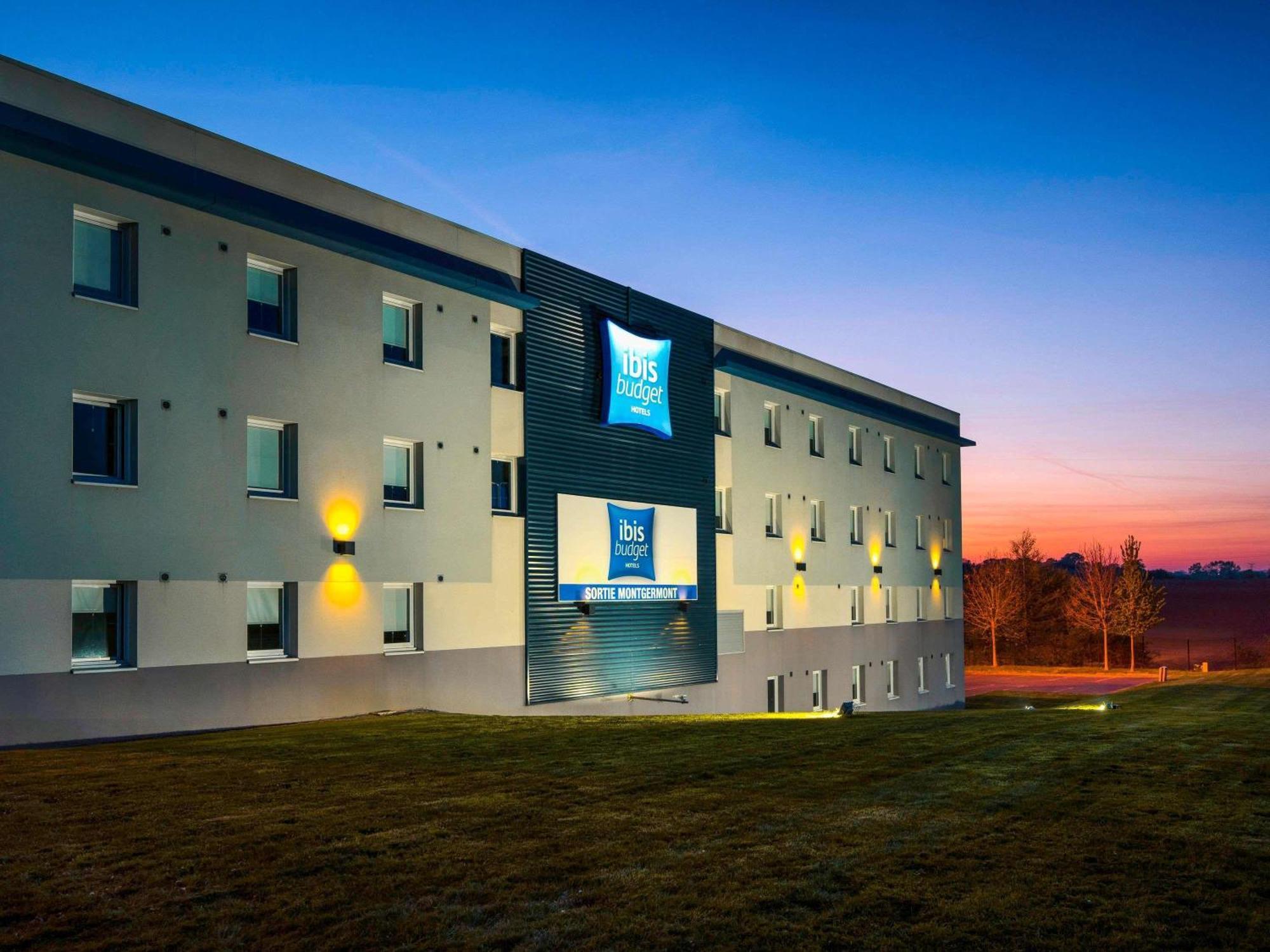 Ibis Budget Rennes Route De Saint Malo Hotel 2*