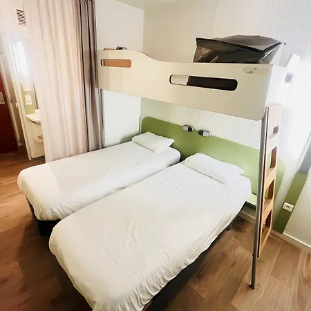 Ibis Budget Rennes Route De Saint Malo Montgermont Exterior photo