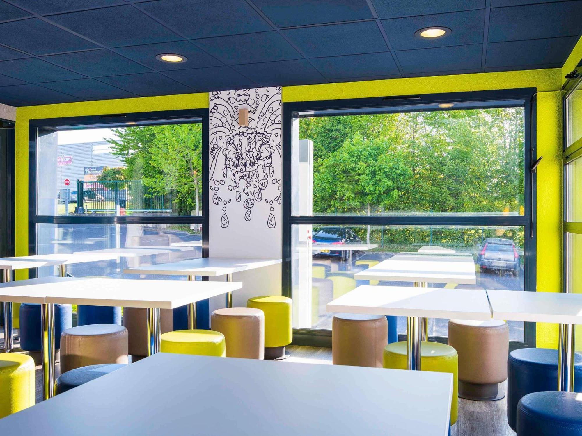 Hotel Ibis Budget Rennes Route De Saint Malo 2*
