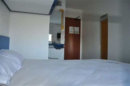 Ibis Budget Rennes Route De Saint Malo Hotel Montgermont