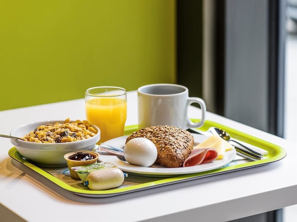 Ibis Budget Rennes Route De Saint Malo