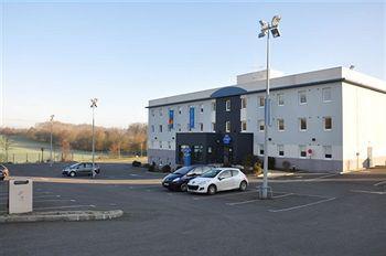 Ibis Budget Rennes Route De Saint Malo Hotel 2*